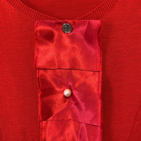 Women’s new Kristen Davis red Christmas sweater - Picture 3 of 6